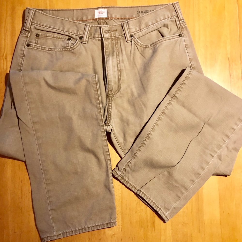 Gently used Men pants size 34x34 straight fit